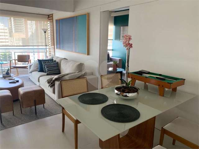 Apartamento com 2 quartos à venda em Pinheiros - SP