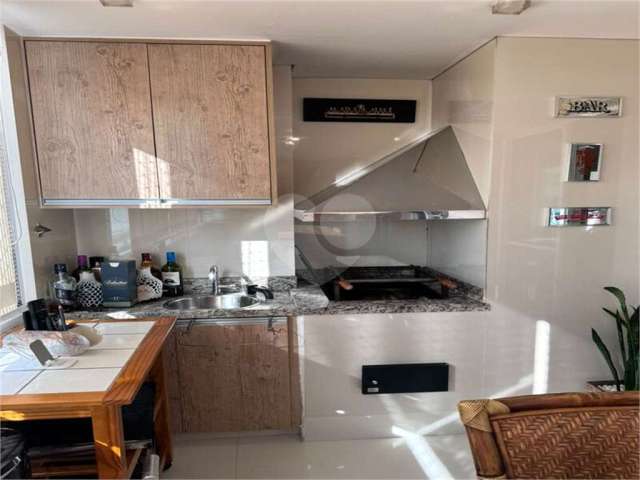 Apartamento à venda em Vila Suzana - SP