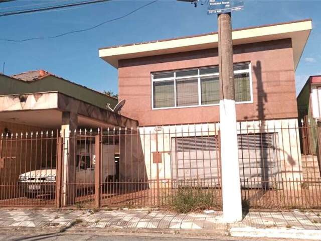 Sobrado com 2 dormitórios à venda, 218 m² por R$ 750.000 - Vila Santa Clara - São Paulo/SP