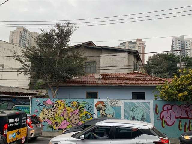 Casa térrea com 2 quartos à venda em Perdizes - SP