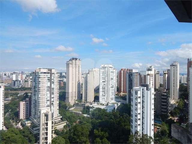 Apartamento com 4 quartos à venda em Paraíso Do Morumbi - SP