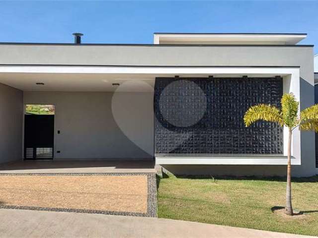 Casa com 3 quartos à venda em Residencial Saint Paul - SP