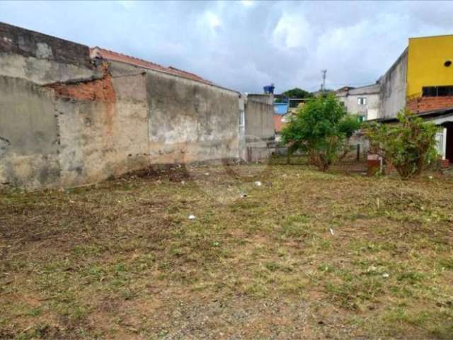 Terreno à venda em Sítio Do Morro - SP