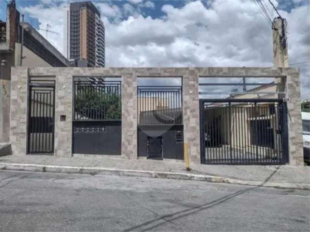 Condomínio com 2 quartos à venda em Vila Esperança - SP