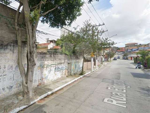 Terreno à venda ou para locação em Vila Leonor - SP