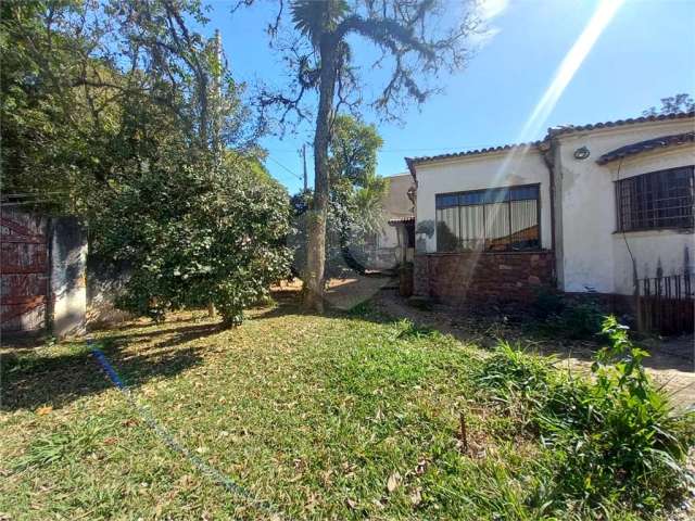 Casa com 3 quartos à venda em Horto Florestal - SP