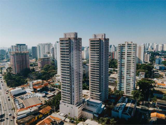 Apartamento com 2 quartos à venda em Santo Amaro - SP