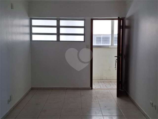 Apartamento com 3 quartos à venda em Sumarezinho - SP