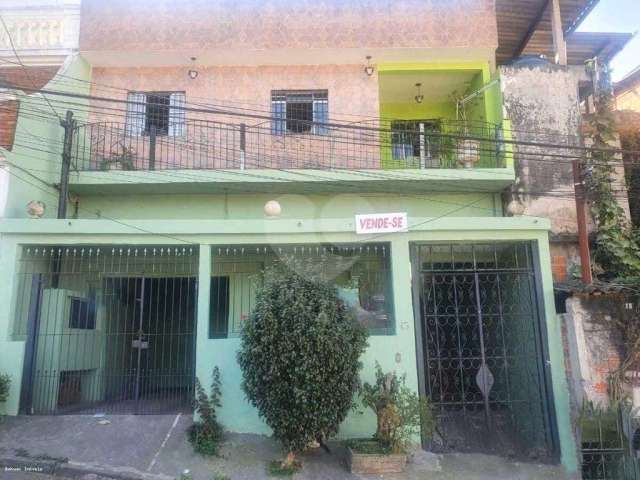 Casa de vila com 3 quartos à venda em Jardim São Roque - SP