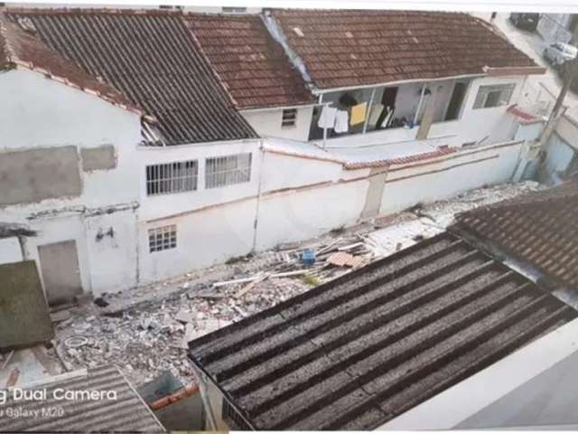 Terreno à venda ou para locação em Marapé - SP