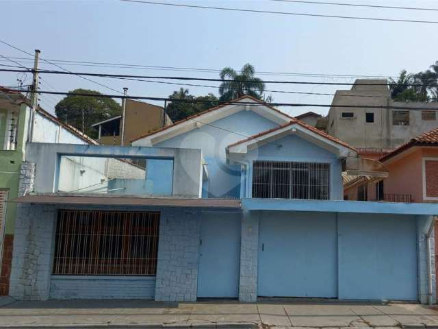 Casa térrea com 4 quartos à venda ou para locação em Vila Albertina - SP