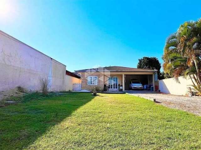 Linda casa a venda em Guaratuba