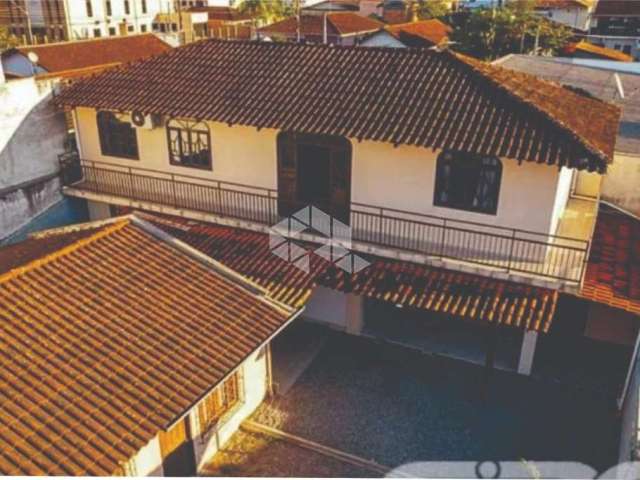 2 casas no bairoo aventureiro sendo um deles um sobrado!