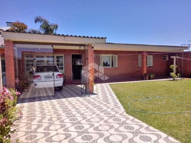 Casa à venda, com 2 quartos/dormitórios, 1 vaga/box, no bairro Maristela, Xangri-Lá/RS