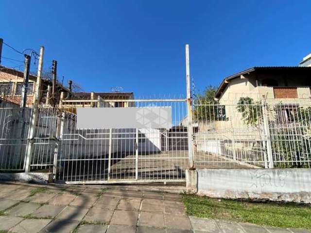 Casa comercial à venda no bairro Tristeza