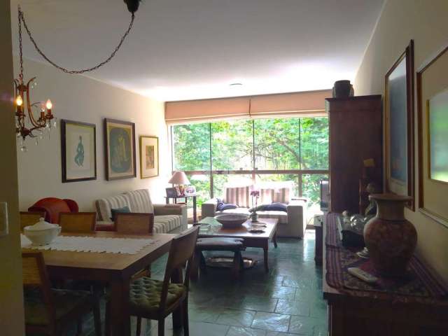 Excelente 2 dorm - Petrópolis