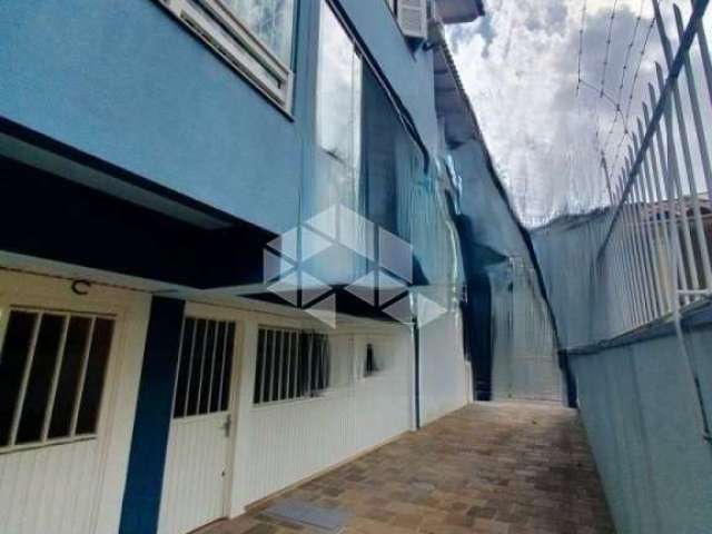 Casa em condomínio na Zona Sul - Cavalhada de 3 andares