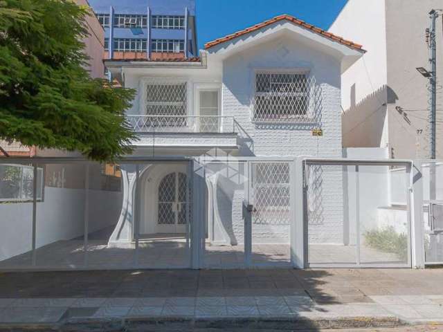 Casa residencial ou comercial de 2 pisos com 448 m².