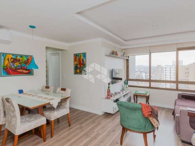 Apartamento semi mobiliado, andar alto!