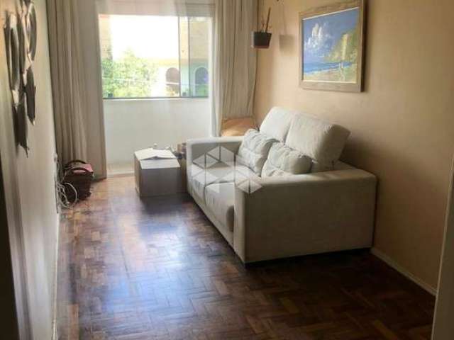 Apartamento 2 Dormitórios com 72 m² Prox. Assis Brasil