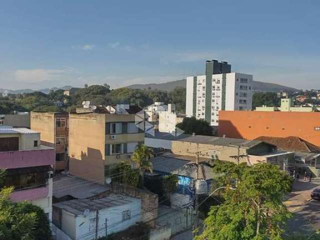 Ótimo apartamento com vista e muito sol.