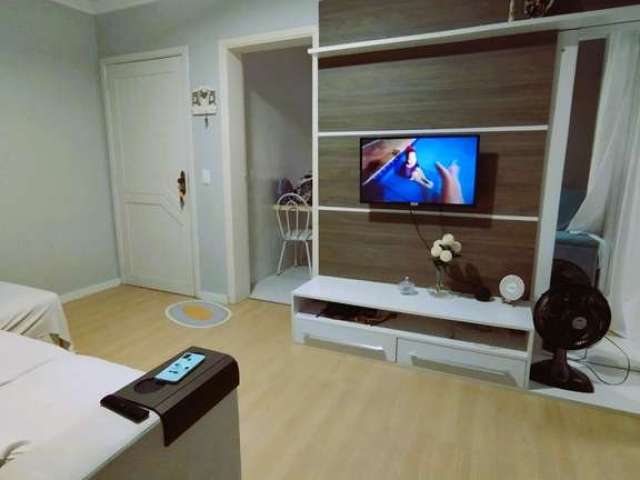 Lindo apartamento semimobiliado