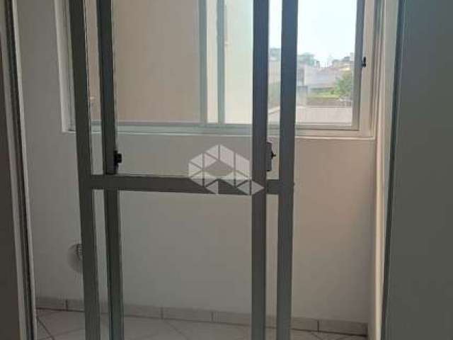 Apartamento com 2 quartos/dormitórios no bairro Serraria, em São José- SC