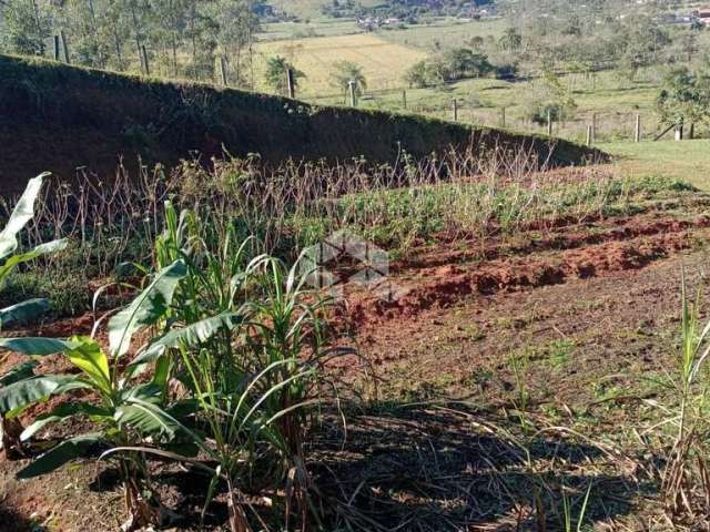 Terreno no bairro Três Riachos, em Biguaçu- SC