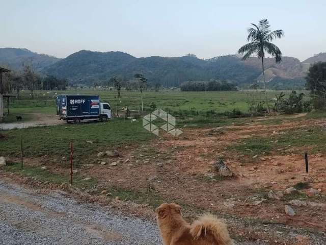 Terreno no bairro Três Riachos, em Biguaçu- SC