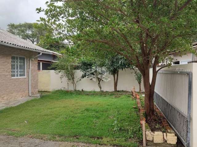 Casa com 3 quartos/dormitórios no bairro Caieira do Norte, em Governador Celso Ramos- SC