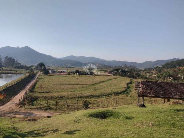 Terreno na Área Rural de Biguaçu- SC