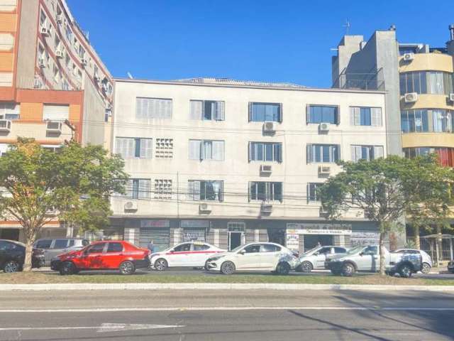 Apartamento 01 dormitório no bairro Farroupilha em Porto Alegre/RS.