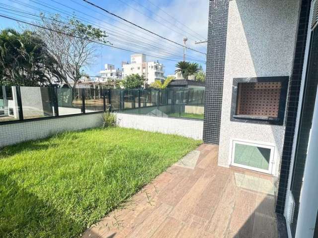 Apartamento garden mobiliado com dois quartos no Mariscal Bombinhas SC