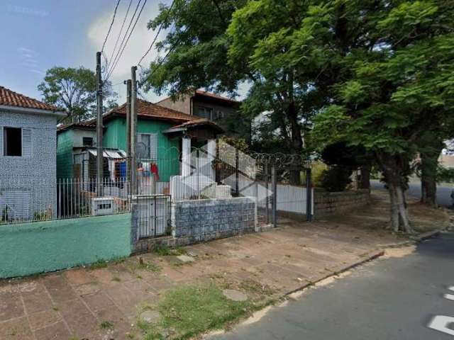 Casa 3 dormitórios com 82m² bairro Partenon