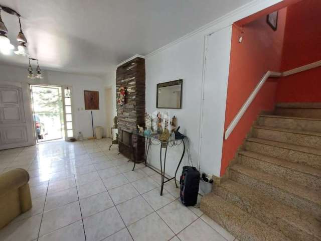 Casa 4 dormitórios com 208m² bairro Belém Velho