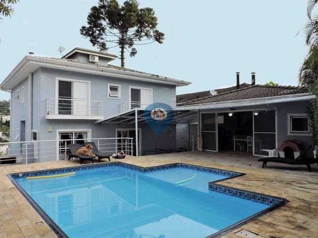 Casa à venda no bairro Pousada dos Bandeirantes - Carapicuíba/SP