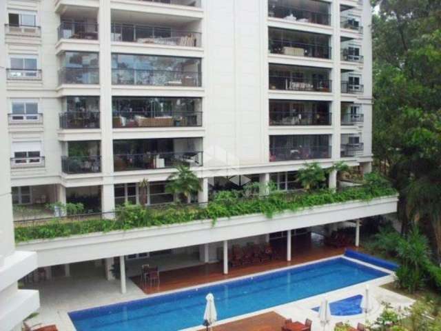 Apartamento com 4 suítes (1 master) à venda, 256 metros e 4 vagas - Jardim Vitória Régia - São Paulo /SP