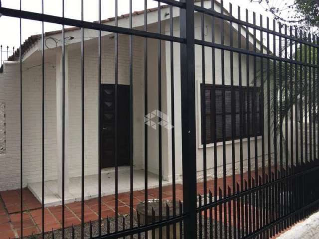 Casa 3 dormitórios com suíte à venda no bairro Patronato em Santa Maria