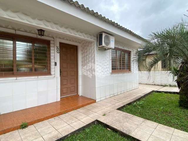 Casa de 3 dormitórios no bairro Camobi em Santa Maria