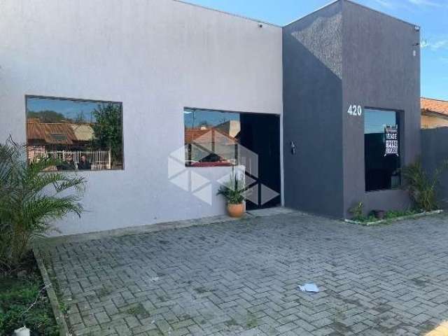 Casa de 03 quartos à venda no bairro Camobi, PREÇO OTIMO, proximo a  Fx nova em Santa Maria