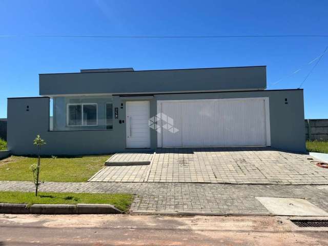 Casa com 2 quartos e suíte com closet à venda no Bairro Camobi em Santa Maria