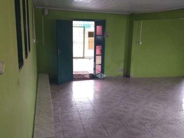 Casa com 4 dormitórios, 3 banheiro, 2 vagas Canoas