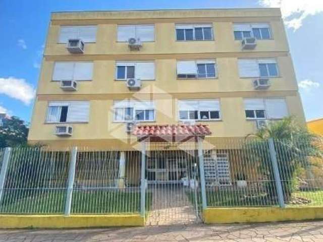 Apartamento de 2 dormitórios, com vaga e dependência de empregada no Bairro Marechal Rondon-Rs