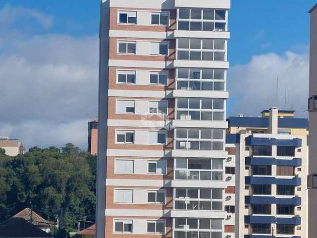 Apartamento  alto padão, com 3 dormitórios, sendo uma suíte, vaga dupla, no Centro de Canoas - Aceita Financiamento.