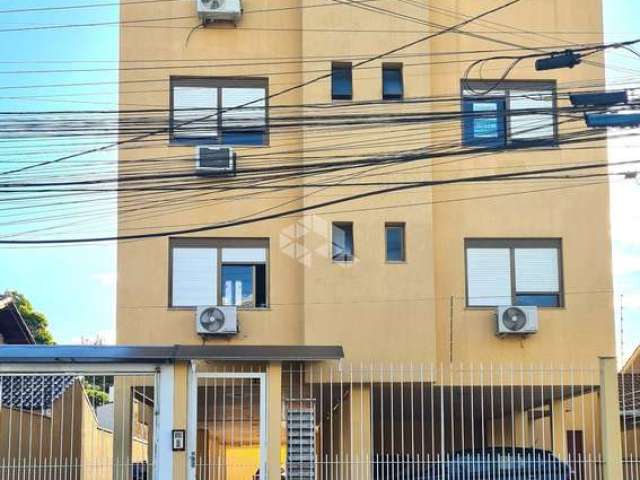 Apartamento de 3 dormitórios, à venda em Cachoeirinha.