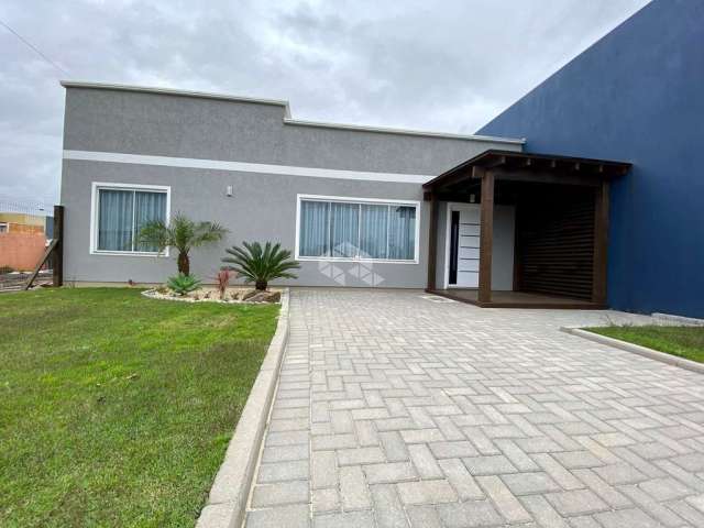 Casa térrea 3 quartos no bairro Magnólia em Capão da Canoa!