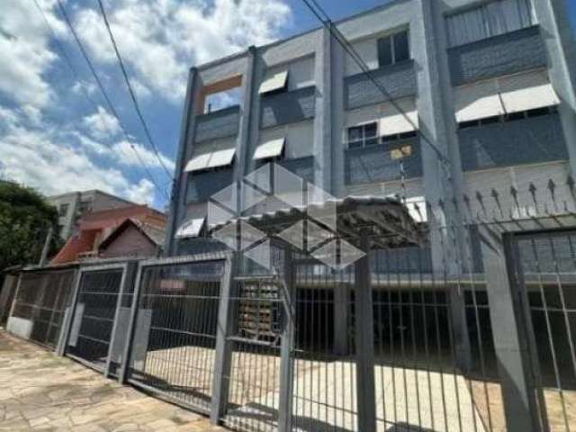 Apartamento com 2 dormitórios.frente ,2 banheiros no bairro floresta.