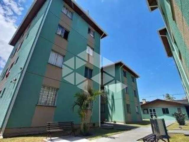 Apartamento de 2 Quartos e 1 Banheiro, no Sítio Cercado, em Curitiba-PR.