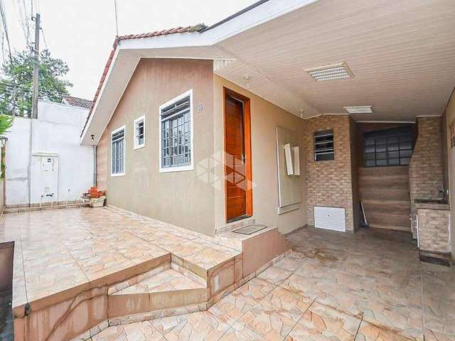 Casa com 2 quartos para vender por R$ 318.900,00 em Campo Pequeno, Colombo