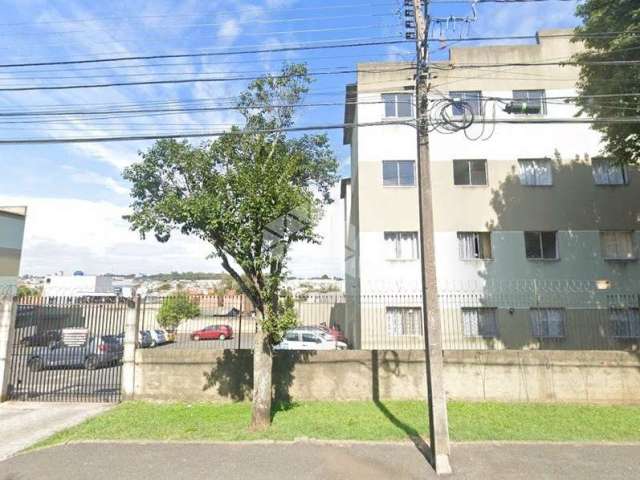 Apartamento com 2 quartos e 1 banheiro á venda por R$ 182.000 no bairro Sitio Cercado, Curitiba PR